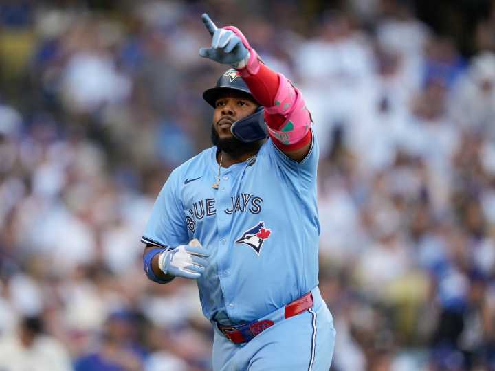 Azulejos se pone a uno del campeonato