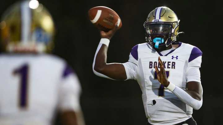 FHSAA football playoff brackets based on Week 7 power rankings
