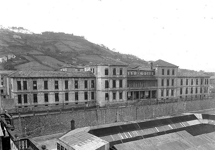 1960 | Una zona verde en lugar del Hospital Manteo