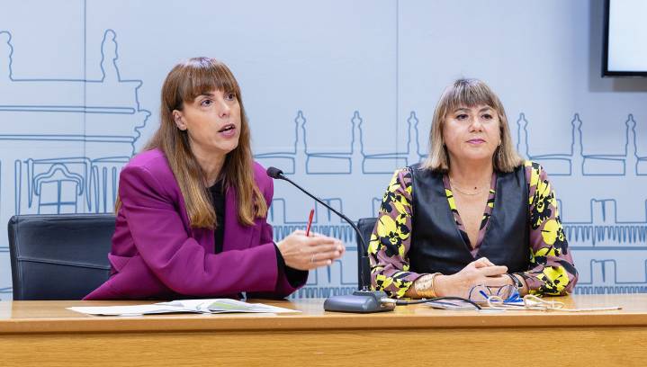 Guerra política en Salamanca por la igualdad: el PSOE denuncia "postureo"; el PP presume de "compromiso"