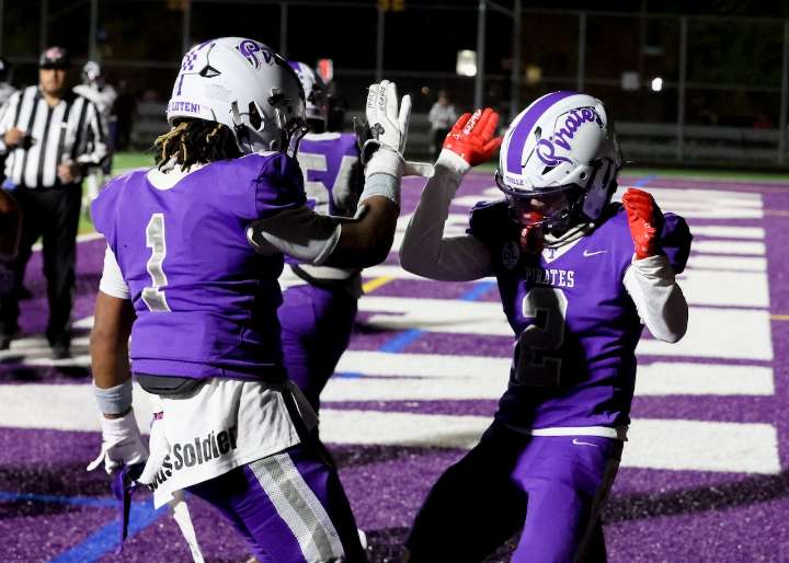 Staten Island HS football: Tottenville flattens Lincoln to stay undefeated (photos)