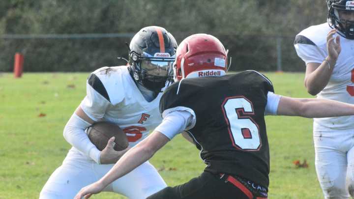 PHOTOS: Onaway Cardinals host Fennville in high school football regular season finale