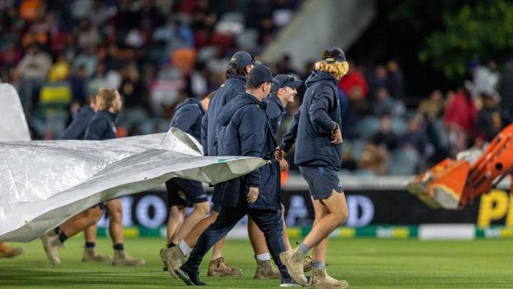 India frustrated after Twenty20 opener against Australia is washed out