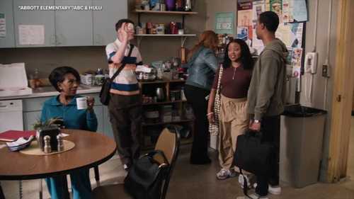 Class back in session as 'Abbott Elementary' returns for fifth season on ABC
