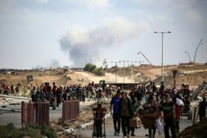Israel, Hamas due in Egypt for ceasefire talks