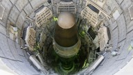 Pentágono adjudica contratos millonarios a Lockheed Martin para producir misiles nucleares y F