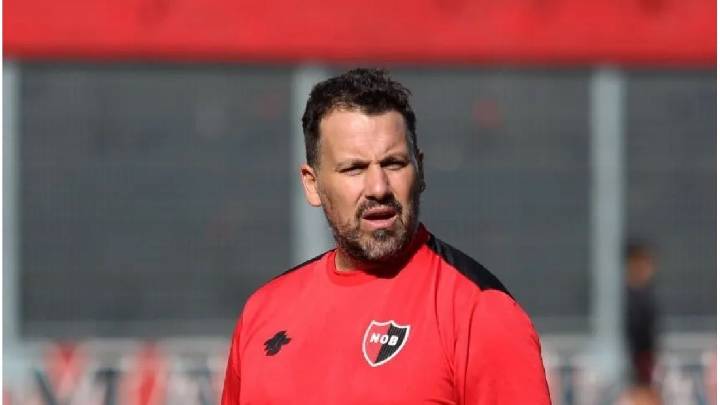 Newell's echó a Cristian Fabbiani y el Ogro hizo su descargo en las redes