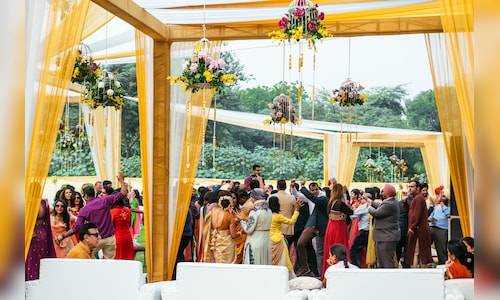 Delhi to see Rs 1.8 lakh crore trade this wedding season: CAIT study