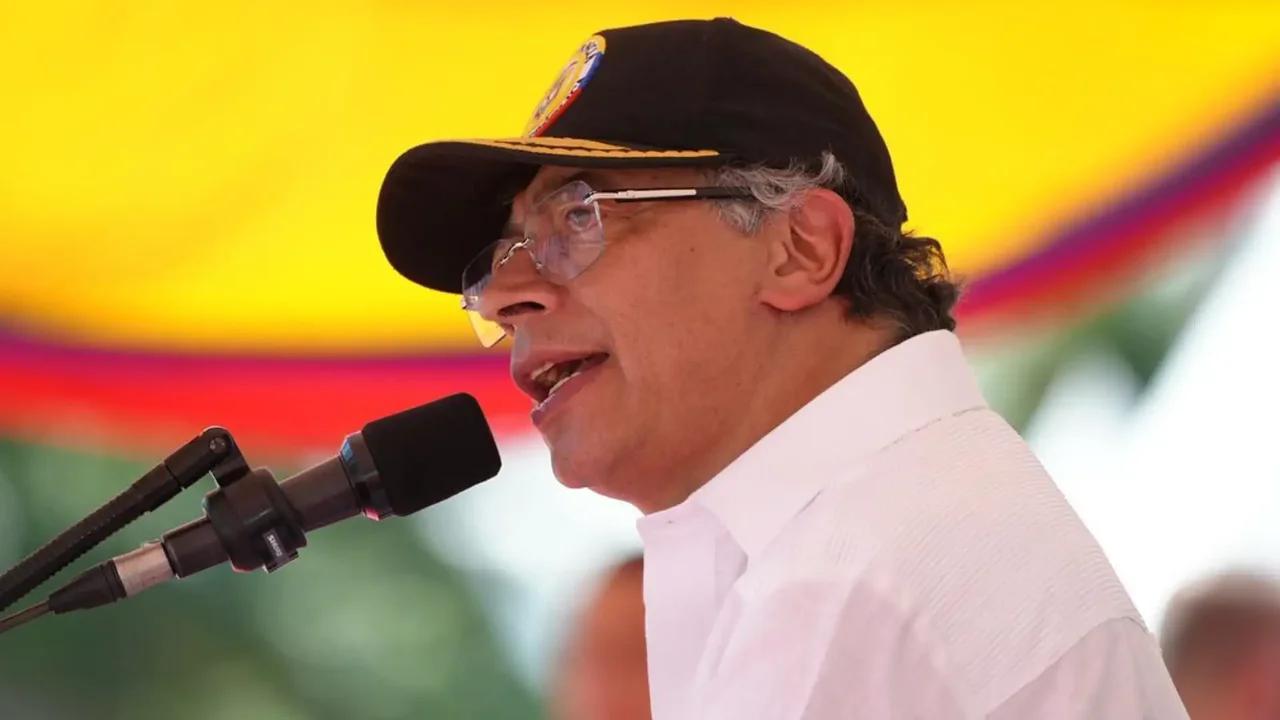 ¿Cuentas bancarias de Petro podrían ser bloqueadas por estar en la lista Clinton? Esto dice la Corte Constitucional