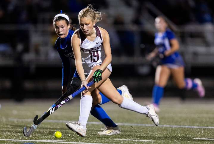 Carly Valentino’s hat trick helps lift Mechanicsburg field hockey into District 3 3A quarters