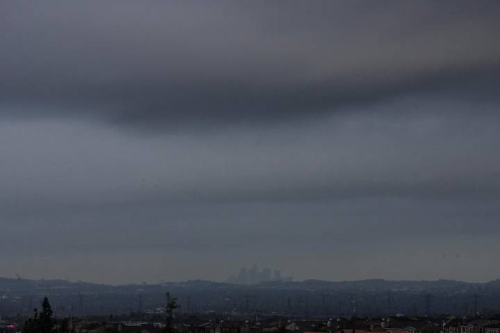 Condiciones de tormenta invernal se acercan al sur de California