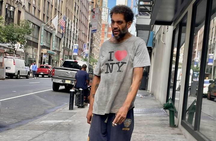 Zajárova a Trump: Si en EEUU desean combatir las drogas deberían realizar una operación especial en Manhattan