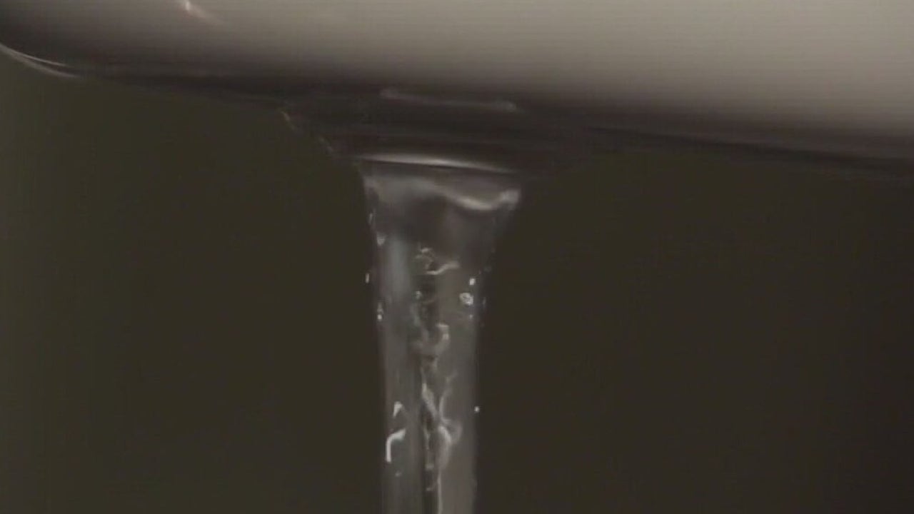 Boil water notice issued in Manor after water line break