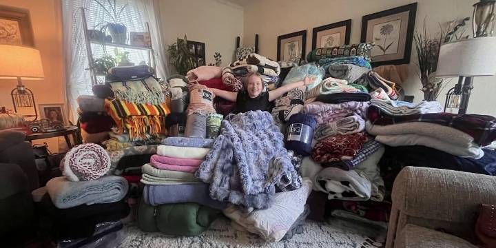 Girl gifts big donation on 10th birthday