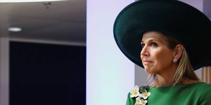 Los tres colores que protagonizan los looks de la realeza europea y marcan su influencia en la moda