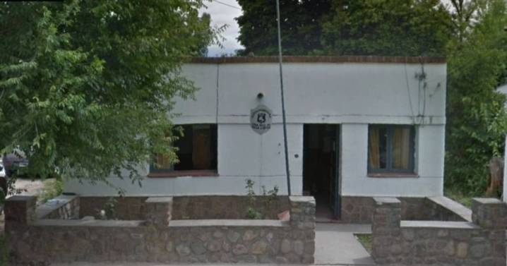Robaron su auto mientras estaba durmiendo en la casa