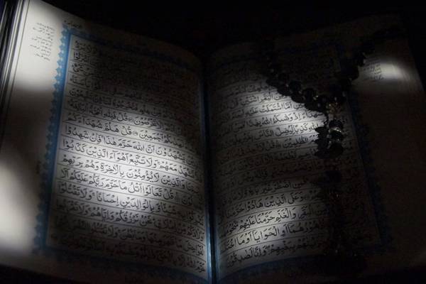 UK Court Overturns Man’s Conviction For Burning Koran Outside Turkish Consulate