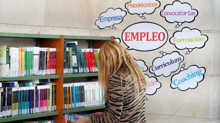 Amplio programa de actividades culturales con talleres, conferencias, teatro y encuentros literarios para celebrar el Día de la Biblioteca
