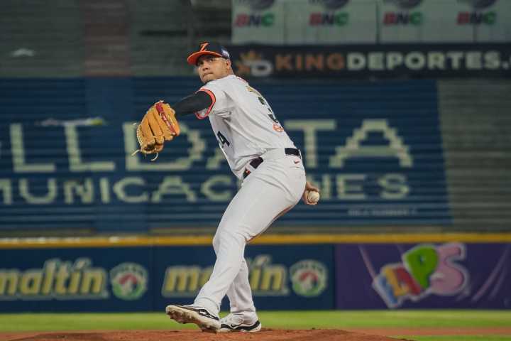 Las Águilas del Zulia hacen ajustes en su rotación para ir a la carretera