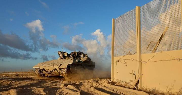 Images show Israeli troops withdrawing from parts of Gaza Strip