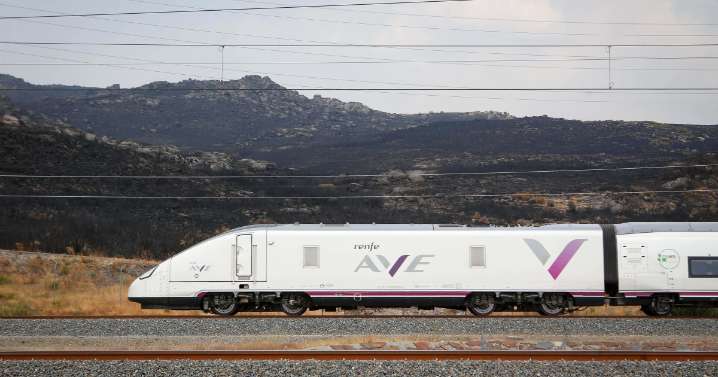 Renfe dispara su venta de billetes del Verano Joven, con un 56 % más de viajeros