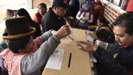 Vocal del Tribunal Supremo Electoral de Bolivia alerta acciones para evitar el balotaje