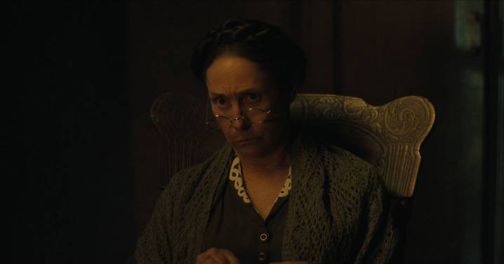 What happened to Ed Gein's mother?