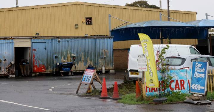 Wishaw car wash boss whose firm hired illegal workers banned from director roles