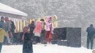 Season’s first snowfall brings tourists flocking to Gulmarg & Sonamarg
