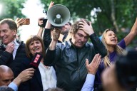 Sumido en crisis, gobierno de Milei encara víspera de elecciones legislativas en Argentina