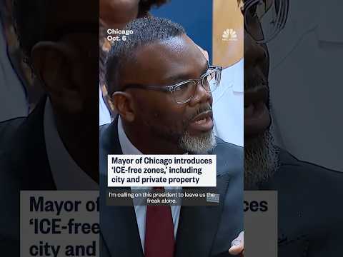 Mayor of Chicago introduces 'ICE-free zones,' including city and private property