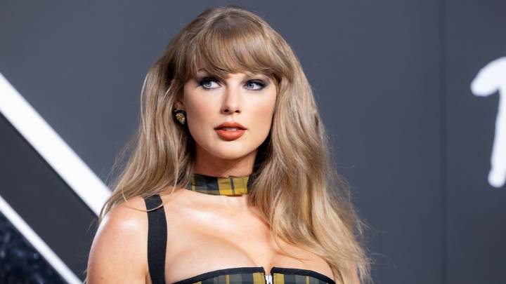 Taylor Swift explains Ed Sheeran engagement confusion