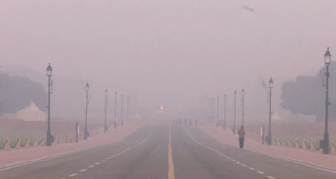 Day after Diwali, Delhi gasps for air amid toxic haze