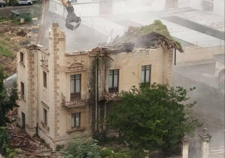 IU de Laredo arremete contra el alcalde por «incumplir» el acuerdo de Villa Mercedes