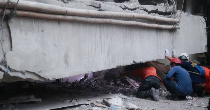 Indonesia building collapse: At least 91 students remain buried in rubble two days after school collapse at al Khoziny Islamic boarding school in East Java province