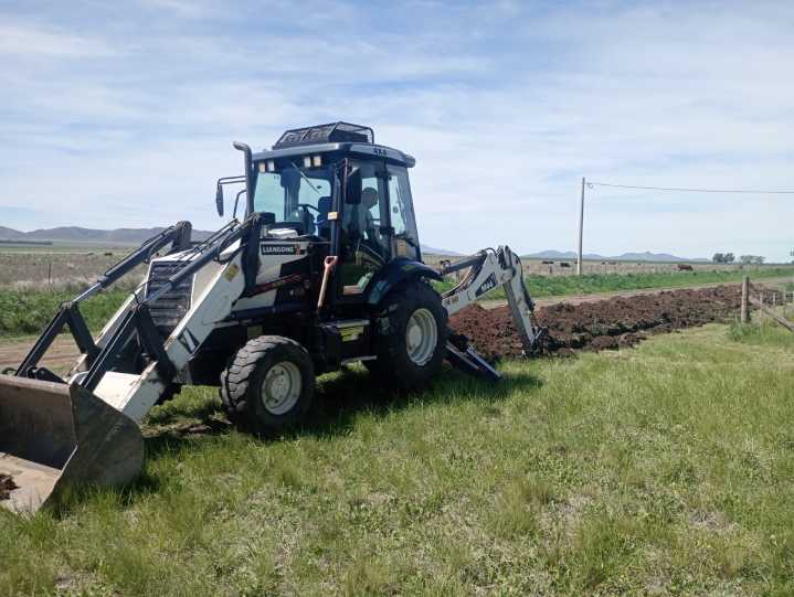 Dufaur Avanza la ampliación de la red de agua en Dufaur