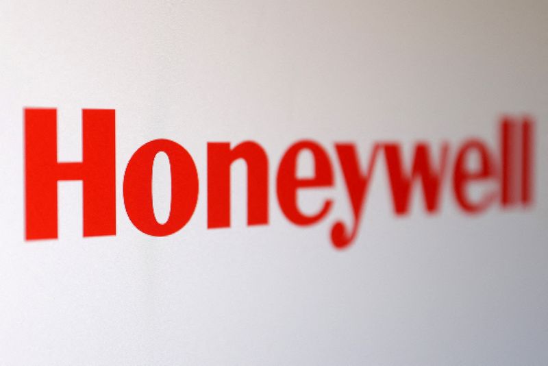 Honeywell lifts 2025 profit outlook despite Solstice spinoff on sturdy demand