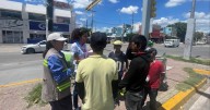 Atiende León a menores en cruceros: piden no darles dinero