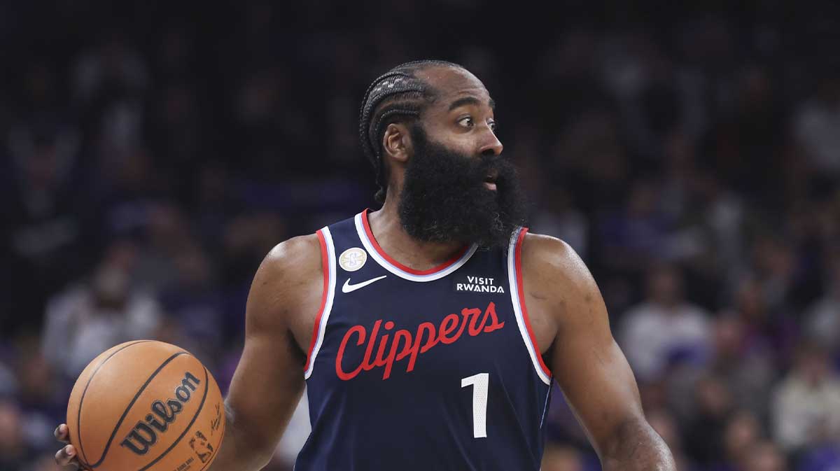 Clippers’ James Harden drops 26-point masterclass in 1st half vs. Suns