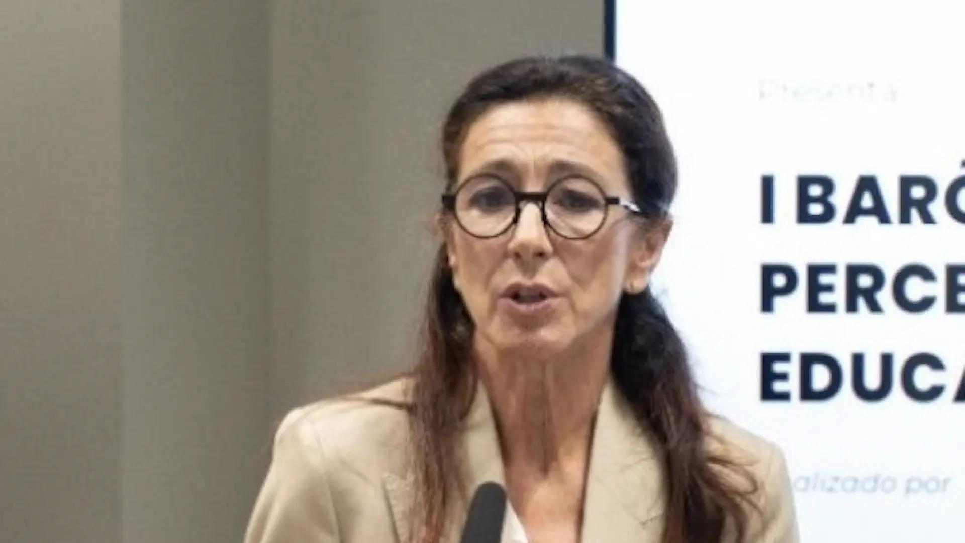 Educadora y psicóloga: "Los niños crecen sin conversación, están solos emocionalmente"