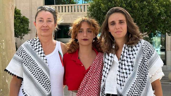 La activista española Reyes Rigo y otros cinco miembros de la Flotilla a Gaza llegan a España