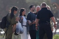 Tras las liberaciones de israelíes y palestinos, surge la esperanza de que la paz deje de ser una promesa