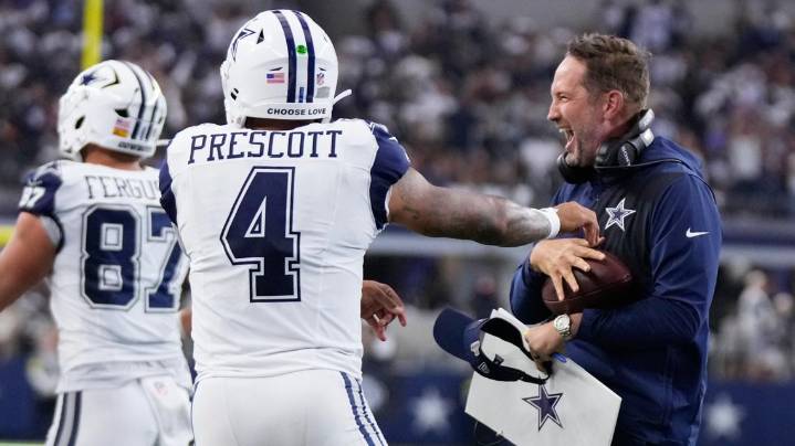 Cowboys lead Commanders 27-15 at halftime; First half recap