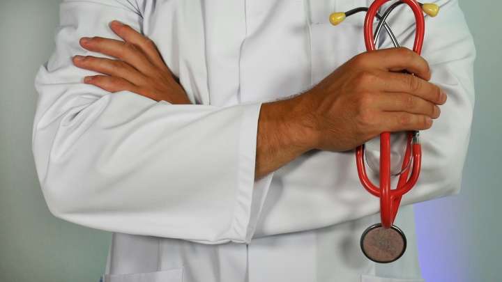¿Serás tú la clave? La solución al Parkinson para los latinos empieza contigo, desde tu hogar