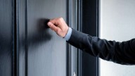 Brickbat: Officer Unfriendly