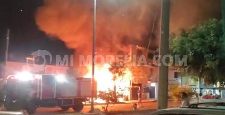 Se registra incendio de domicilio en la colonia Tierra y Libertad, Morelia