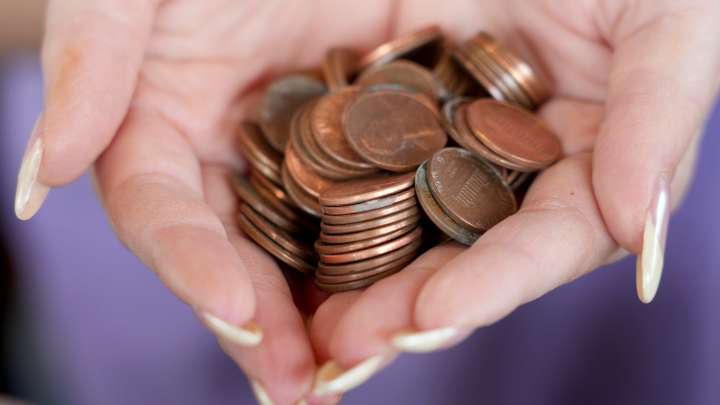 Giant Eagle wants your pennies. It's giving out gift cards to get 'em