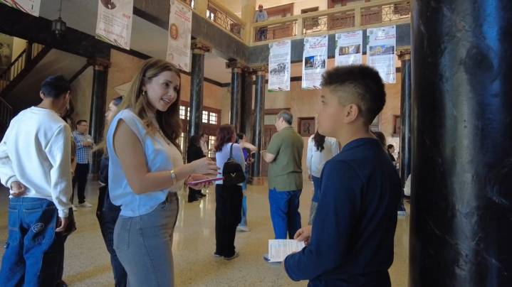 “Crean puentes” jóvenes saltillenses; participan en mentorías
