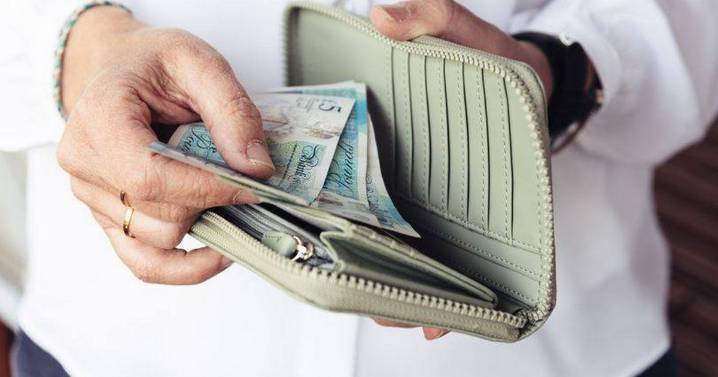 DWP responds to calls for State Pension payments to match Living Wage