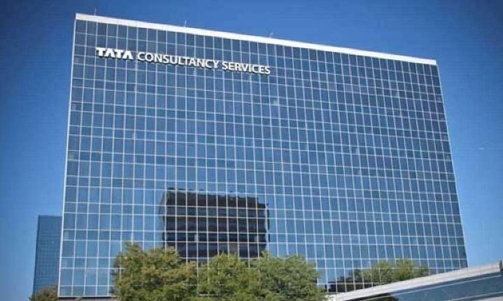 TCS accused of forcing 2,500 Pune employees to quit; IT workers' body seeks CM intervention